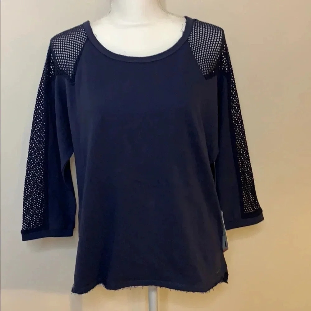 Roxy NWT Navy Mesh Detail Top Large